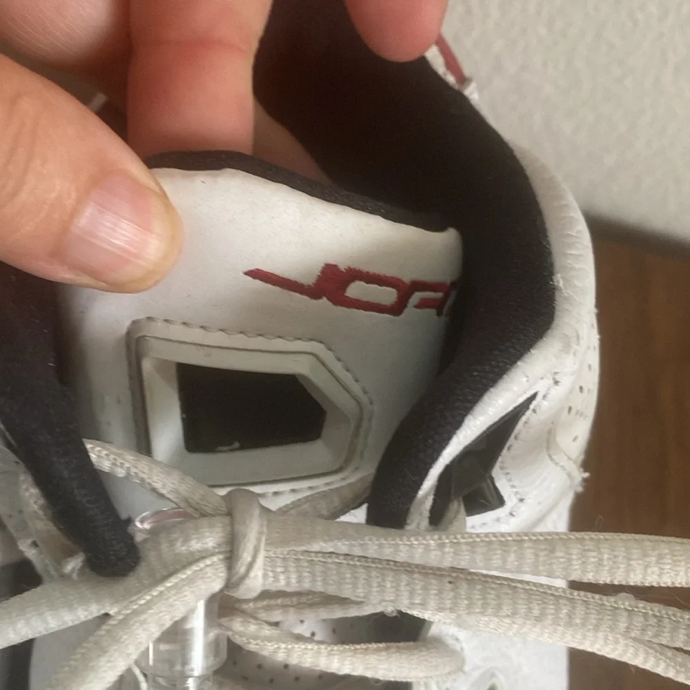 Nike Air Jordan B’Loyal White Red Black Basketball Shoes -No Insoles, Men’s 10.5